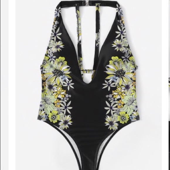 Plus Floral One Piece Swimsuit - Picture 3 of 8
